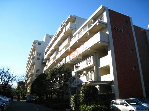 光が丘パークタウンゆりの木通り北住宅1｜光が丘パークタウンゆりの木通り北は、昭和58年築、複数棟で構成された大規模マンションです。