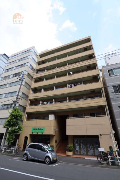 ジュウェル秋葉原外観｜ジュウェル秋葉原は昭和54年築、9階建てのマンションです。