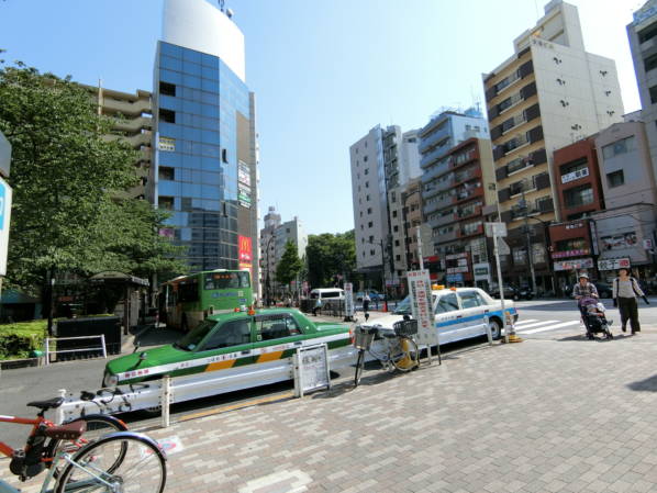 駒込駅南口は都心寄りの山手線エリアとうことで、高機能な施設が集積しています。