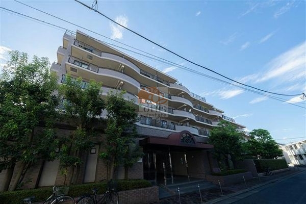 モア・ステージ竹ノ塚外観１｜モア・ステージ竹ノ塚は平成６年築、７階建てのマンションです。