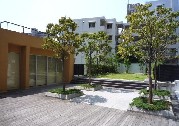 ダイナシティ東京リバーゲート中庭２｜中庭部分です。