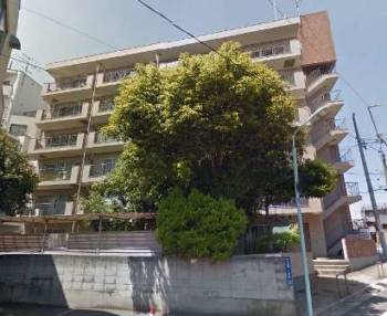 徒歩３分のところにオーケーストアがあるので、駅からマンションまでの帰り道にお買い物ができて便利です。