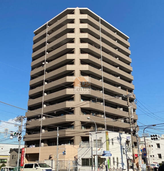 ラ・ベルティ小岩外観１｜ラ・ベルティ小岩は平成11年築、13階建のマンションです。