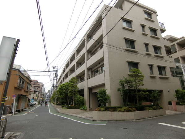 小石川ザレジデンスイーストスクエア外観・共用部1｜地域では希少な１９８戸の大型マンションです。