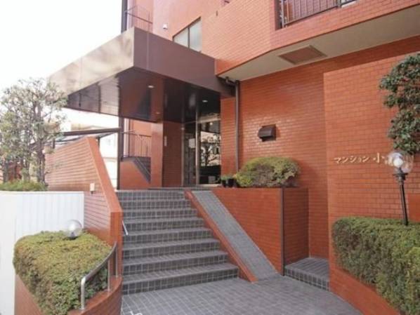 交通は春日駅、後楽園駅、茗荷谷駅が利用可です。