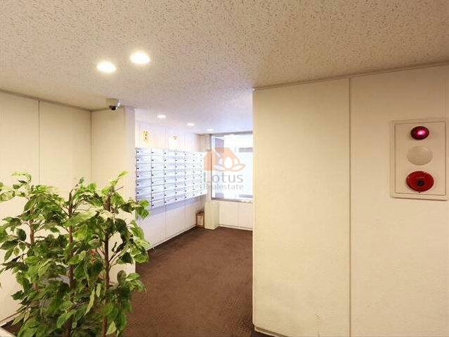 明石町ツインクロス共用部１｜共用部（メールコーナー）。