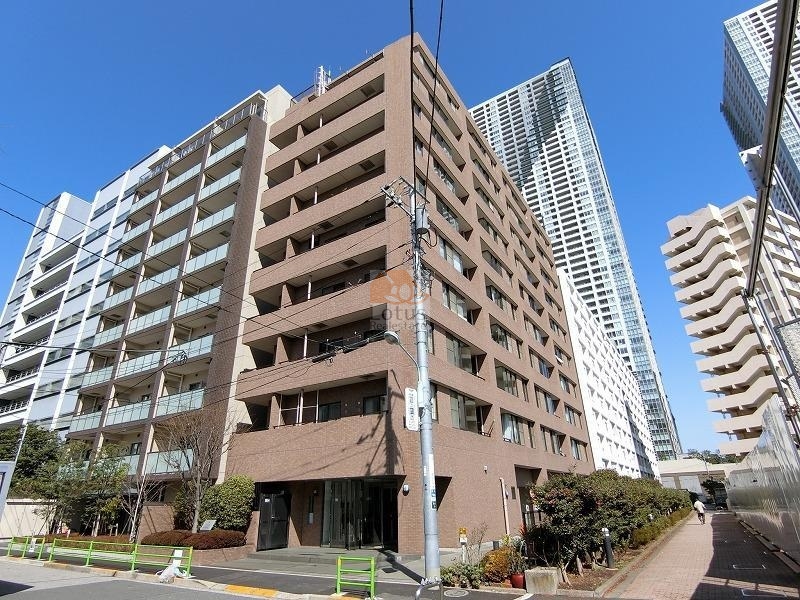 ルミネ東京ベイフロント外観１｜ルミネ東京ベイフロントは、平成9年築、10階建てのマンションです。