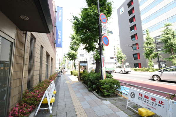 蔵前コープアプローチ5｜みずほ銀行が見えてきたら左折です。