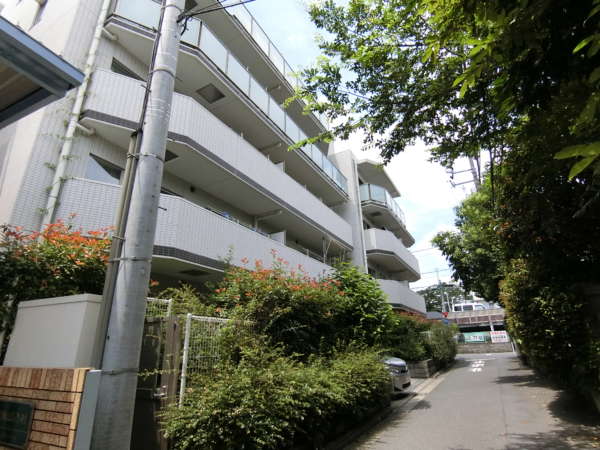 アイディーコート江古田外観共用部1｜外観です。