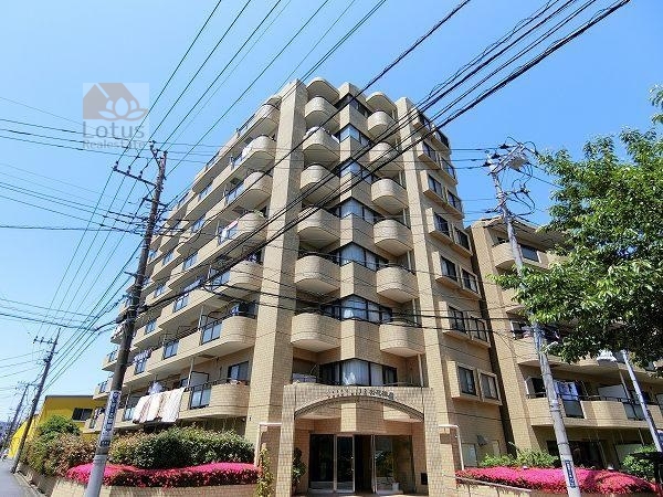 ウッディライフお花茶屋外観１｜ウッディライフお花茶屋は平成2年築、8階建てのマンションです。