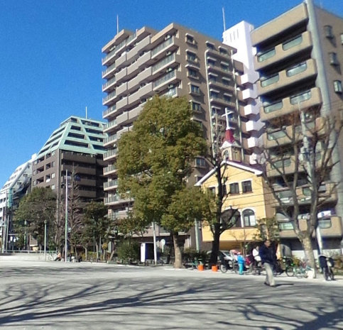 フラッツ上野入谷南公園外観４｜フラッツ上野入谷南公園は目の前に入谷南公園のある１４階建てのマンションです。入谷駅、上野駅が徒歩圏内です。