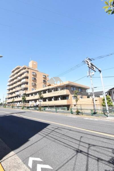 ライオンズマンション小岩第５外観4｜ライオンズマンション小岩第５は、平成３年築、９階建てのマンションです。