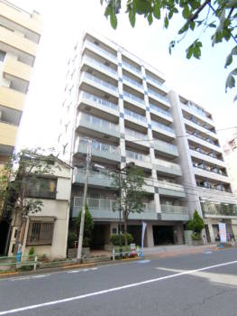 ユニーブル浅草橋外観3｜ユニーブル浅草橋はマロニエ通りに面したとケーションです。