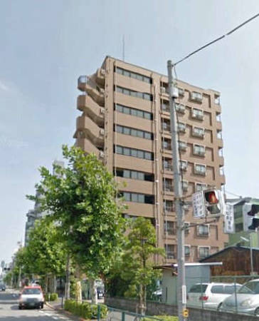 セザール第２堀切菖蒲園は堀切菖蒲園駅より徒歩９分のマンションです。平和橋通りに面しており、近くにコンビニ、ファミレスがあり便利です。