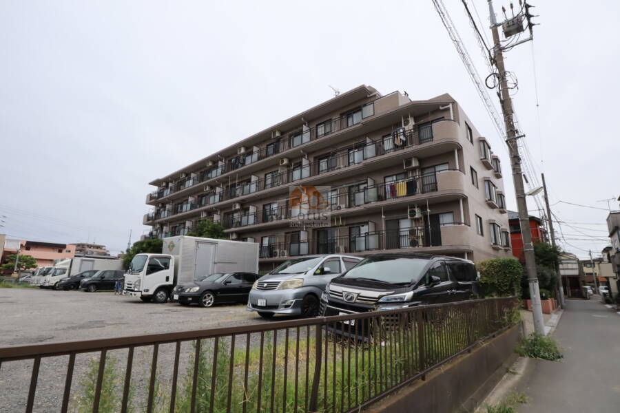 バームハイツお花茶屋外観1｜バームハイツお花茶屋は平成５年７月完成、５階建てのマンションです。