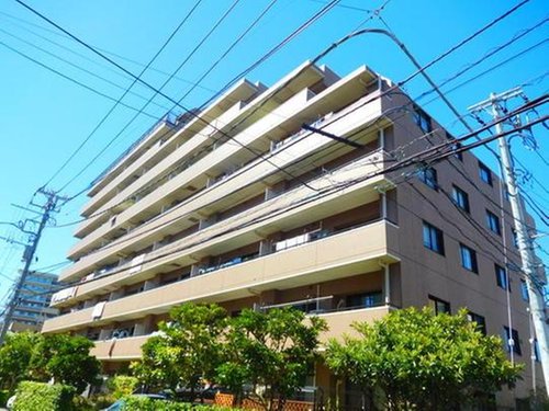 コスモ葛西臨海公園ロイヤルコート外観｜コスモ葛西臨海公園ロイヤルコートは、1996年（平成 8年）に建てられた、10階建てです。