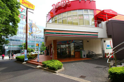 セブン-イレブン 江東枝川２丁目店｜「セブン-イレブン 江東枝川２丁目店」まで徒歩2分です。ファミレス「デニーズ」もあって便利です。