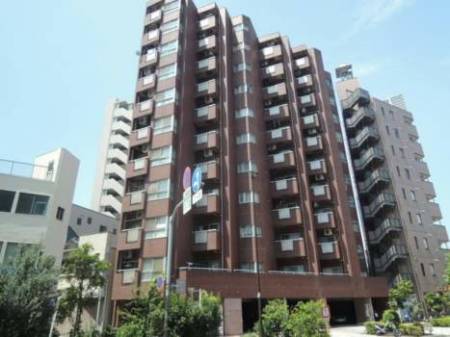 日興パレス永代外観｜日興パレス永代は昭和５７年築、１１階建て、永代通りに面したマンションです。門前仲町駅、茅場町駅が徒歩圏内です。