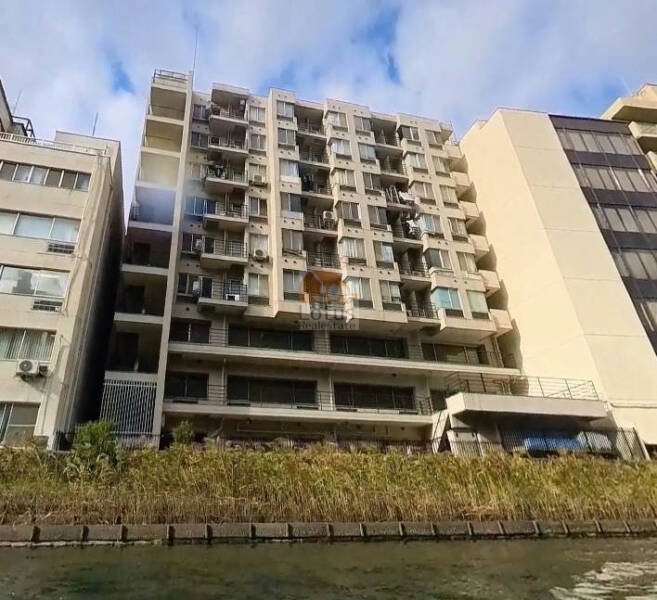 いづみハイツニュー茅場町外観１｜いづみハイツニュー茅場町は、昭和58年築、9階建てのマンションです。