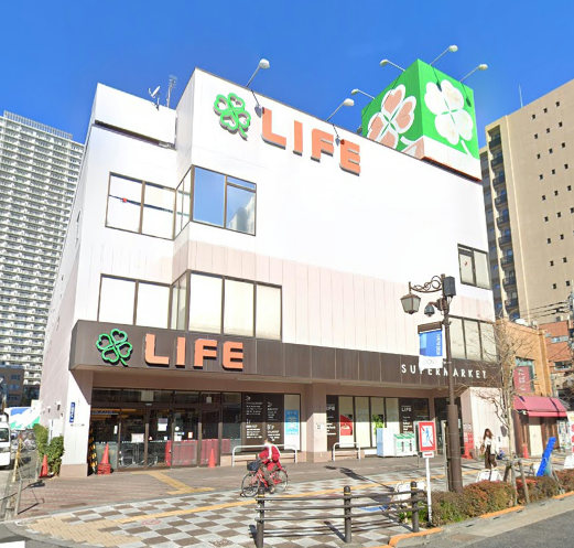 ペガサスマンション浅草-ライフ浅草｜ライフ浅草店です。お隣に浅草ビューホテルがあります。