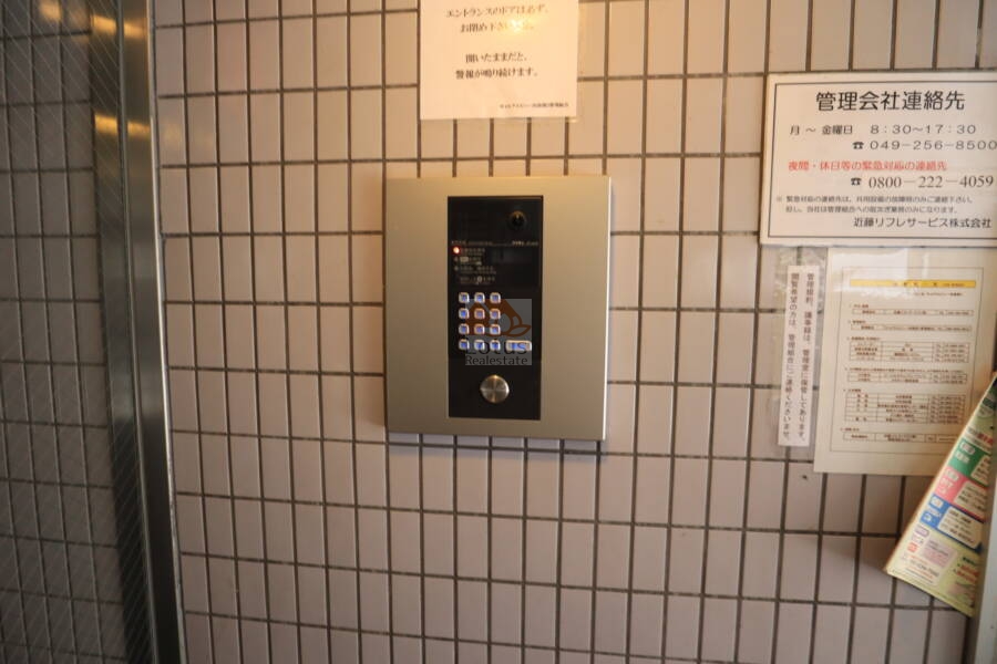 キャピタルビュー向島第２共用部1｜オートロック付きで安心です。