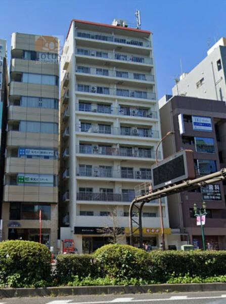 ハイネス巣鴨外観３｜ハイネス巣鴨は昭和54年築、11階建てのマンションです。山手線他「巣鴨」駅から徒歩3分、白山通りに面した立地です。三田線「千石」駅からも徒歩圏内です。