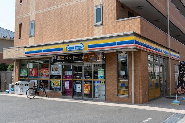 ミニストップ 西小岩５丁目店