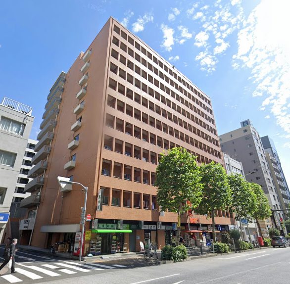 ライオンズマンション日本橋外観３｜ライオンズマンション日本橋は昭和60年築、13階建てのマンションです。
