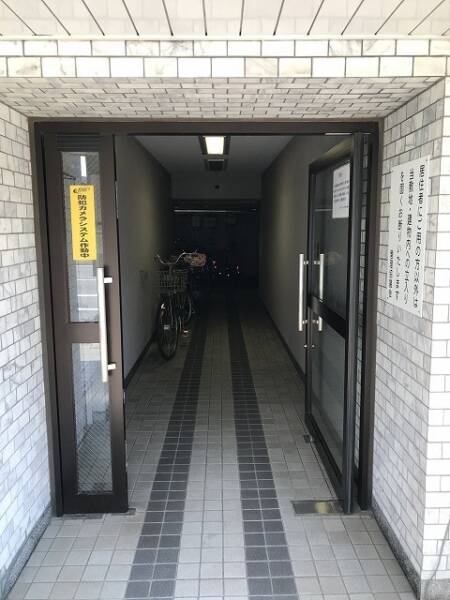 サカイリグリーンパーク北千住第６エントランス２｜管理体制良好です。