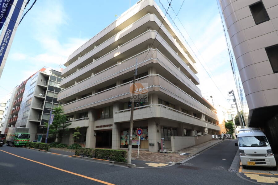 日商岩井本郷マンション外観2