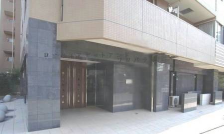 エムブランド東日暮里エントランス｜エントランスです。