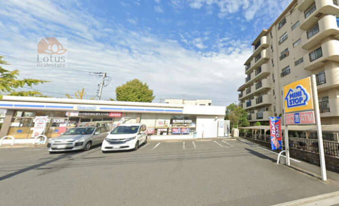 ミニストップ 宝町２丁目店に隣接｜「ミニストップ 宝町２丁目店」に隣接しています。駐車場の広いコンビニエンスストアです。