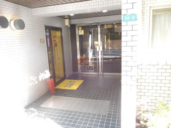 藤和シティコープ中野エントランス１｜管理体制良好です。