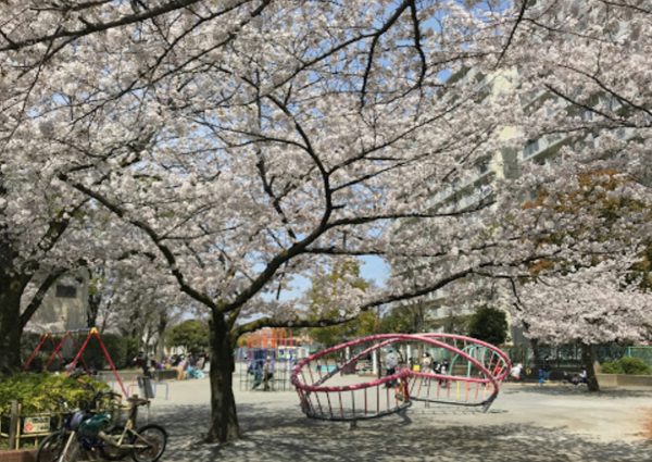 梅田亀田公園1｜徒歩1分に「梅田亀田公園」があります。