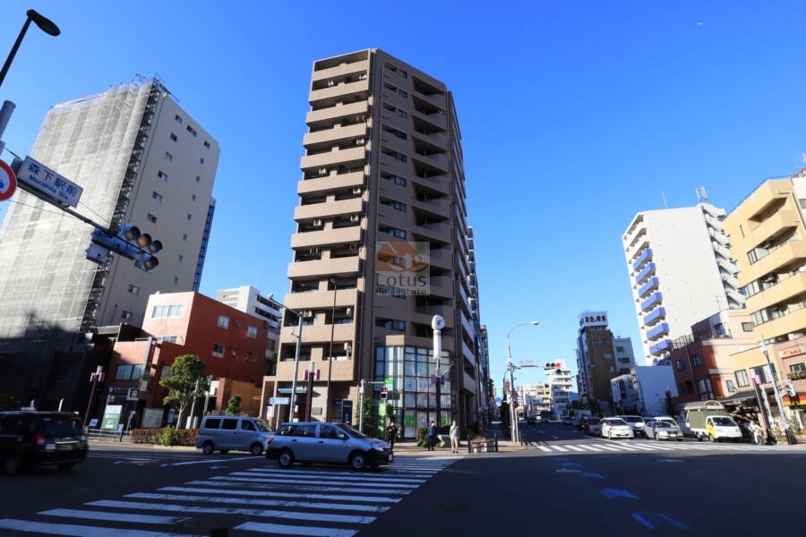 ライオンズステーションプラザ森下外観1｜ライオンズステーションプラザ森下は平成１２年築の１３階建てのマンションです。