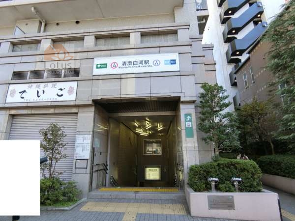 ＮＩＣアーバンハイム木場公園アプローチ2｜ニックアーバンハイム木場公園の最寄り駅は清澄白河駅です。大江戸線と半蔵門線があります。