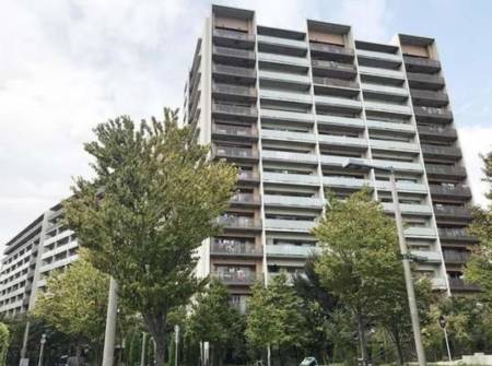 オーベルグランディオハートアイランド外観1｜新田小学校、中学校まで約徒歩６分です。