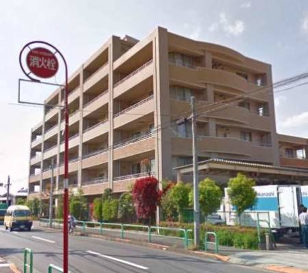 レクセルマンション石神井公園第２外観｜レクセルマンション石神井公園第２は平成１３年築の６階建てのマンションです。アウトフレーム工法により室内には梁がなくすっきりと広く感じられます。