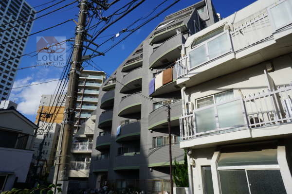 ロワールガーデン練馬外観共用部2｜外観です。