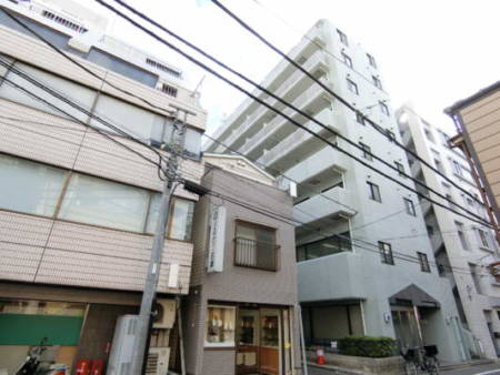 シティコープ浅草橋’９０外観共用部3｜また「秋葉原」駅も徒歩圏内です。周辺には飲食店が複数あり、隅田川や神田川なども近く休日はお散歩が楽しめます。