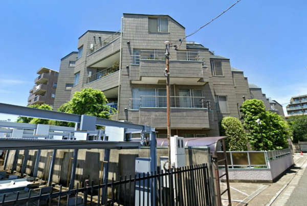 ファインクレスト南荻窪外観６｜ファインクレスト南荻窪は平成元年築、４階建てのマンションです。