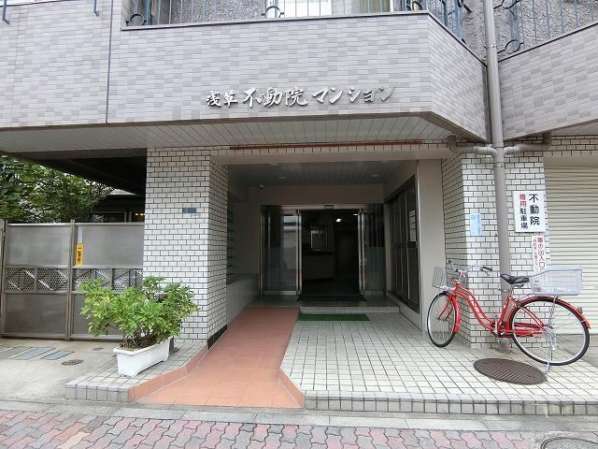 浅草不動院マンション外観1｜エントランスは自動ドアです。