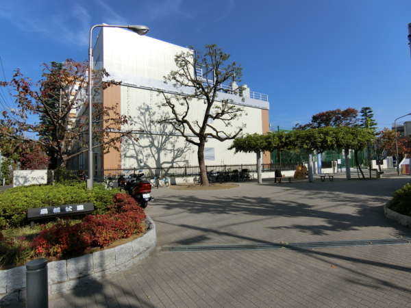 ＮＩＣアーバンハイム木場公園アプローチ11｜ニックアーバンハイム木場公園の近隣には扇橋公園もあり憩いの場となっています。扇橋小学校に隣接しています。