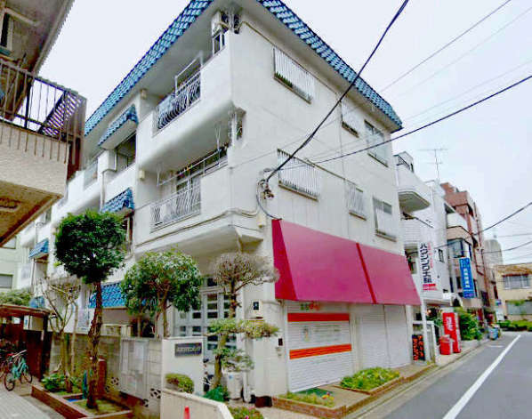 武蔵野サンハイツ外観｜武蔵野サンハイツは３階建ての低層マンションです。エレベーターはありません。「武蔵関」駅から徒歩３分ですが、静かな住環境です。
