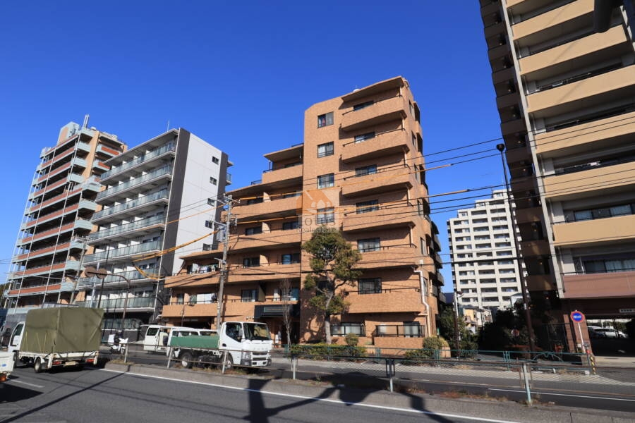 ライオンズマンション青戸第５外観1｜ライオンズマンション青戸第５は平成２年築の７階建てのマンションです。