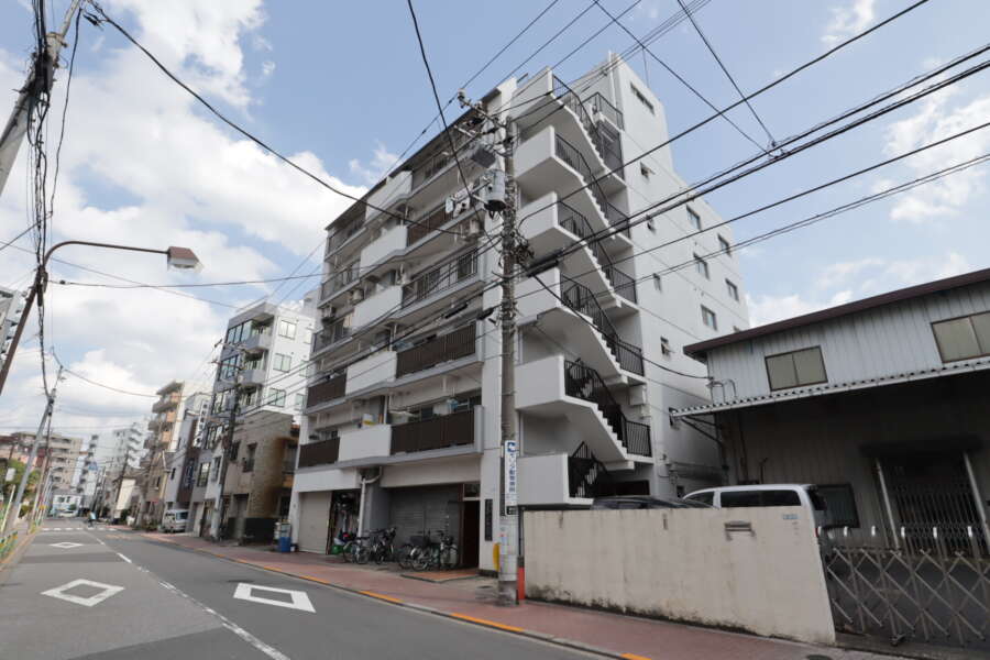 南千住ダイヤモンドマンション外観1｜南千住ダイヤモンドマンションは、昭和５３年築、６階建てのマンションです。