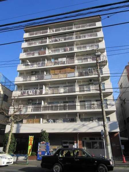 浅草ロイヤルマンション外観５｜浅草ロイヤルマンションは昭和５４年築、９階建てのマンションです。