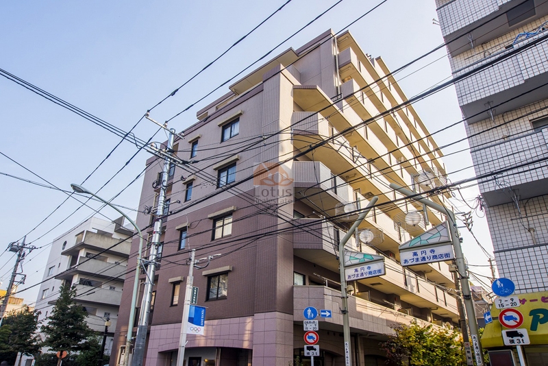 ザウインベル高円寺外観２｜ザウインベル高円寺は平成１１年築、９階建てのマンションです。大場通り商店会（早稲田通り）と、高円寺あづま通り商店街に面した立地です。