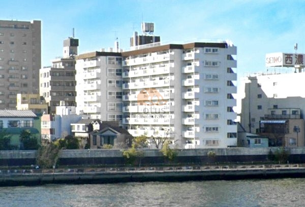 浅草ロイヤルマンション外観８｜東側は隅田川です。