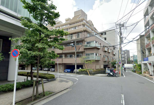 荻窪パークマンション外観５｜目の前に杉並公会堂があります。